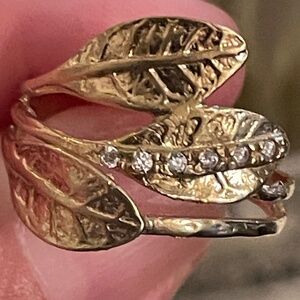 Gold Women’s Sterling Silver 925 Cubic Zirconia Leaf Band Ring Size 6